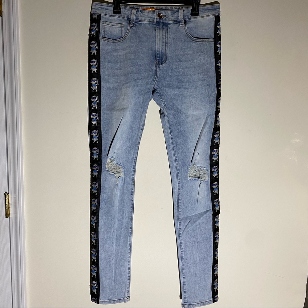 Nickelodeon Rugrats Denim Distressed Jeans NWOT